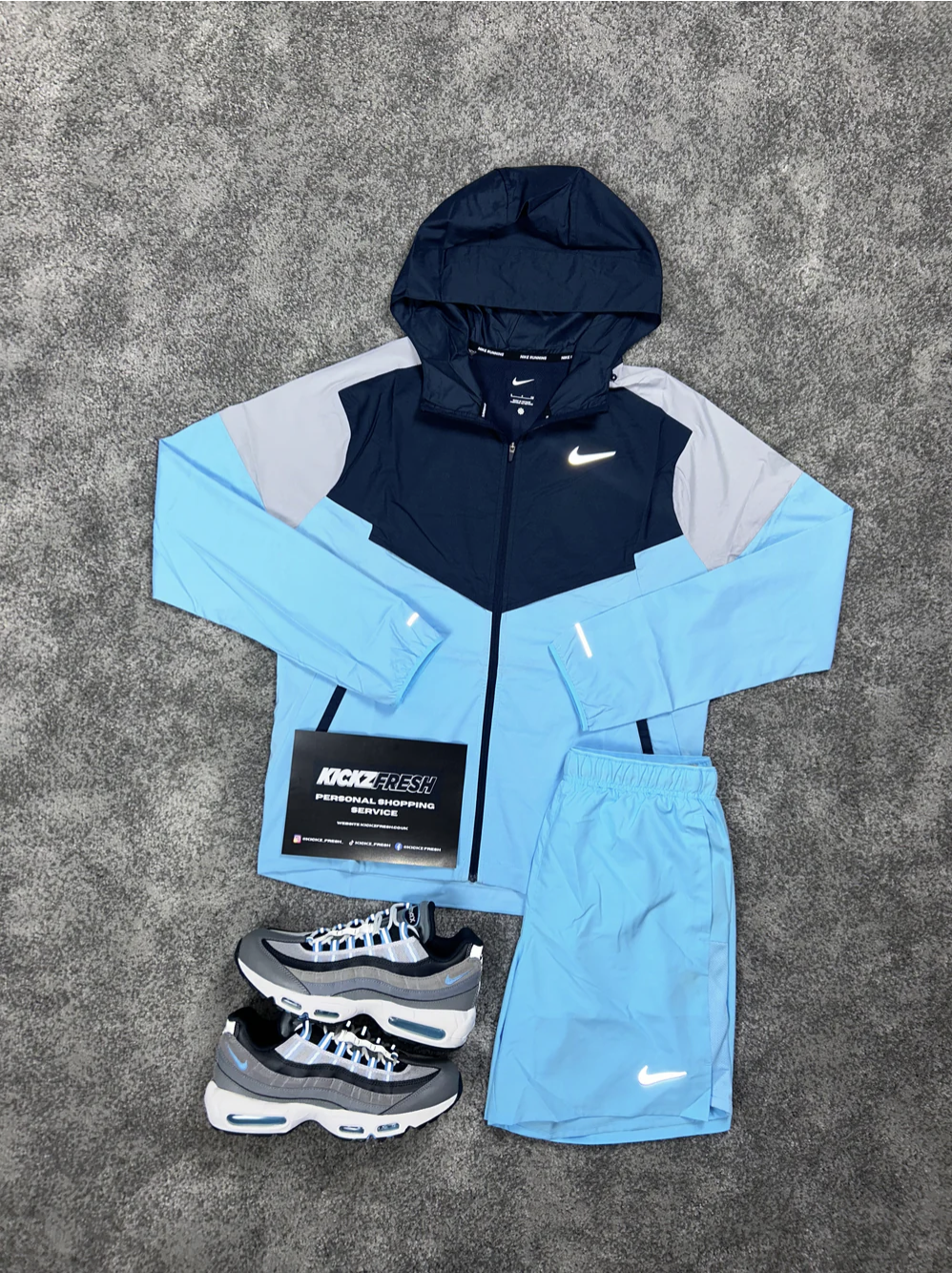 ENSEMBLE NIKE AQUARIUS BLEU MARINE WINDRUNNER POUR HOMME