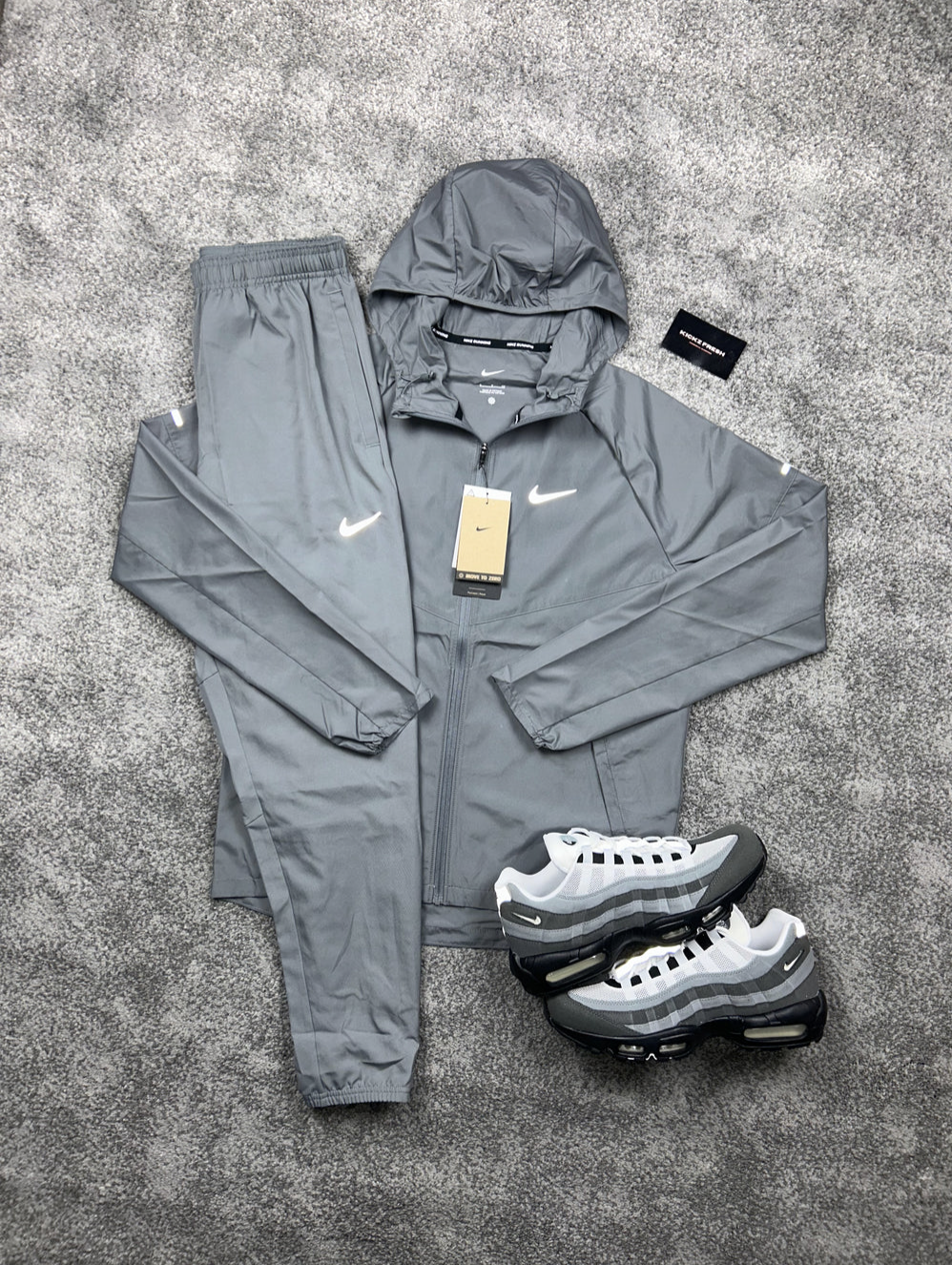 SURVÊTEMENT GRIS NIKE REPEL CHALLENGER