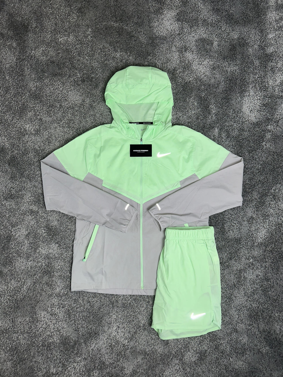 ENSEMBLE NIKE REPEL WINDRUNNER VAPOR MINT POUR HOMME
