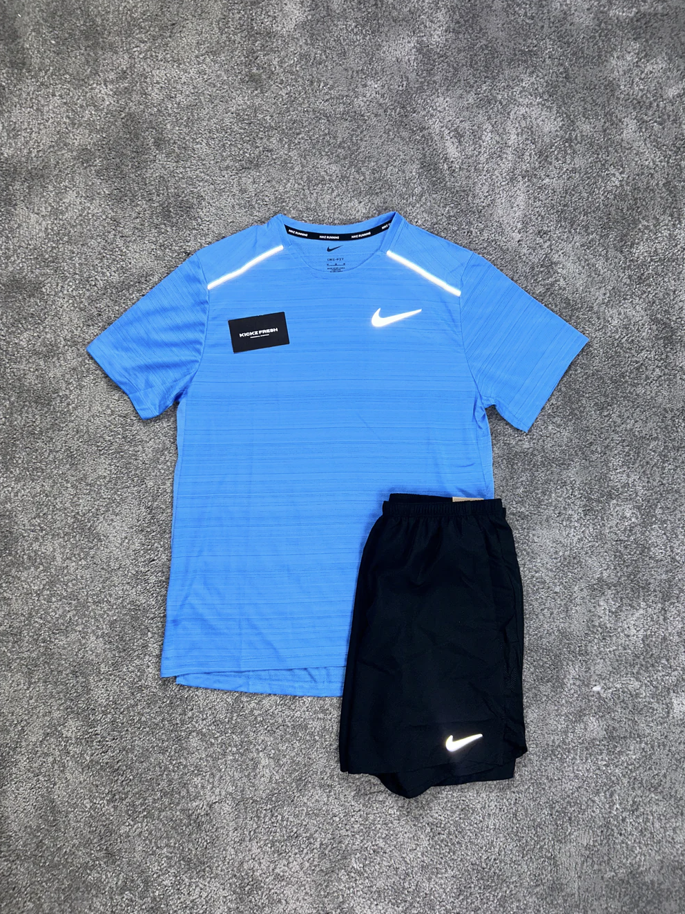 ENSEMBLE NIKE OG MILER BALTIC BLUE POUR HOMME