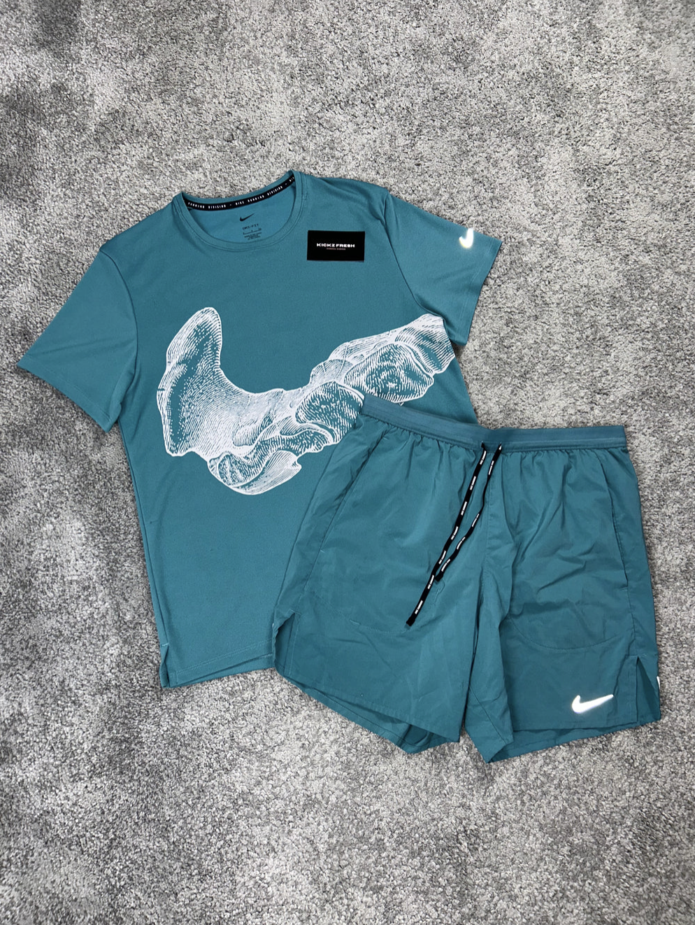 ENSEMBLE NIKE DIVISION SARCELLE POUR HOMME
