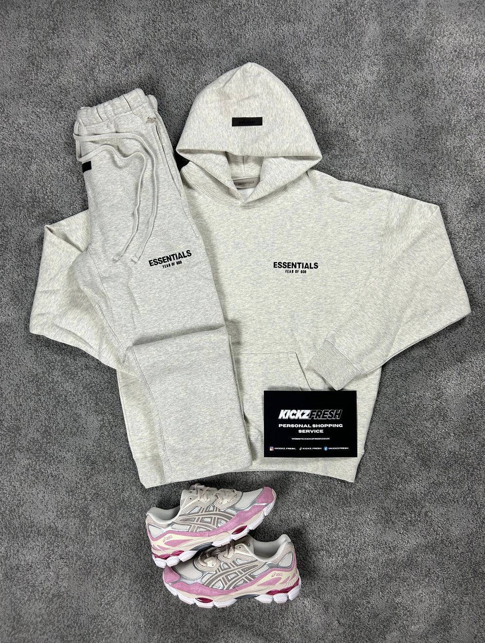 SURVÊTEMENT À JAMBES OUVERTES ESSENTIALS FEAR OF GOD LIGHT AVOAT MEAL