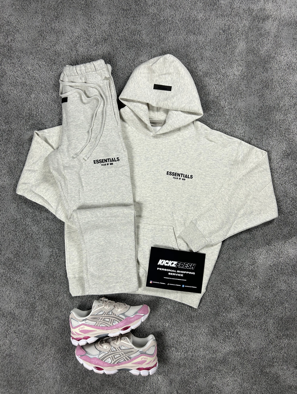 SURVÊTEMENT À JAMBES OUVERTES ESSENTIALS FEAR OF GOD LIGHT AVOAT MEAL