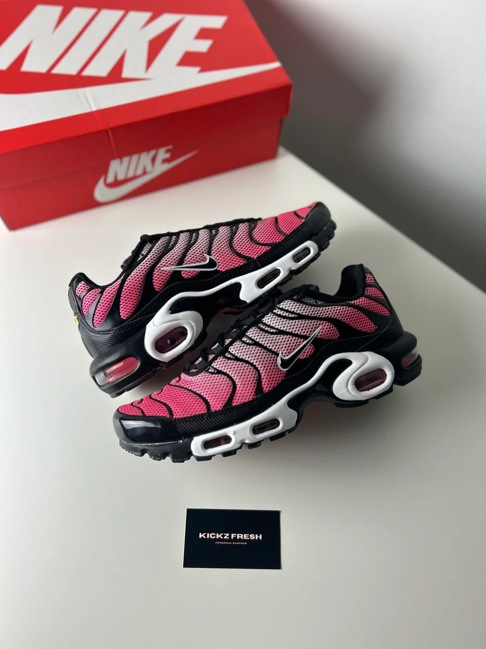 AIR MAX PLUS TN « MOUSSE ROSE »