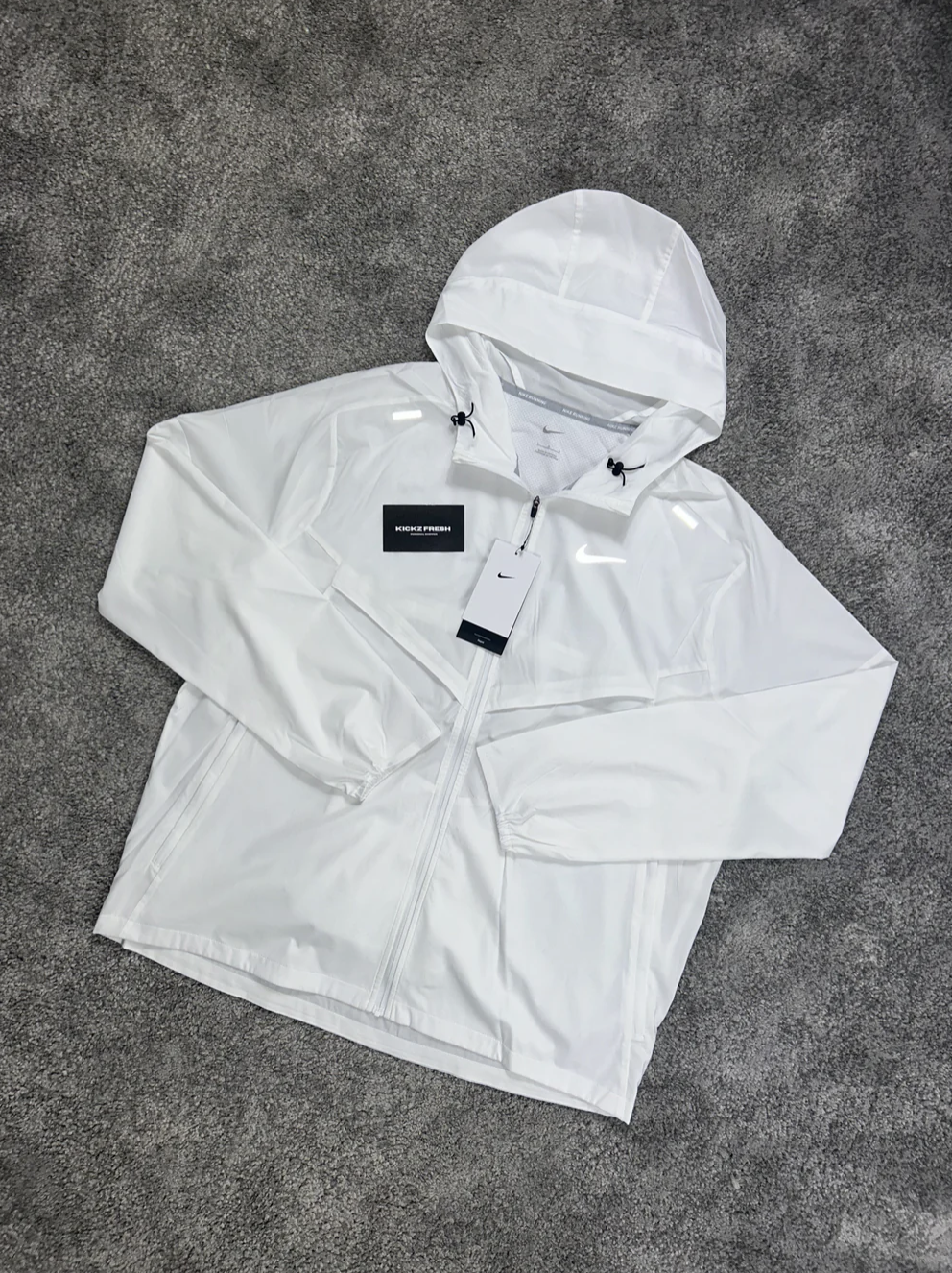 VESTE NIKE WINDRUNNER BLANCHE