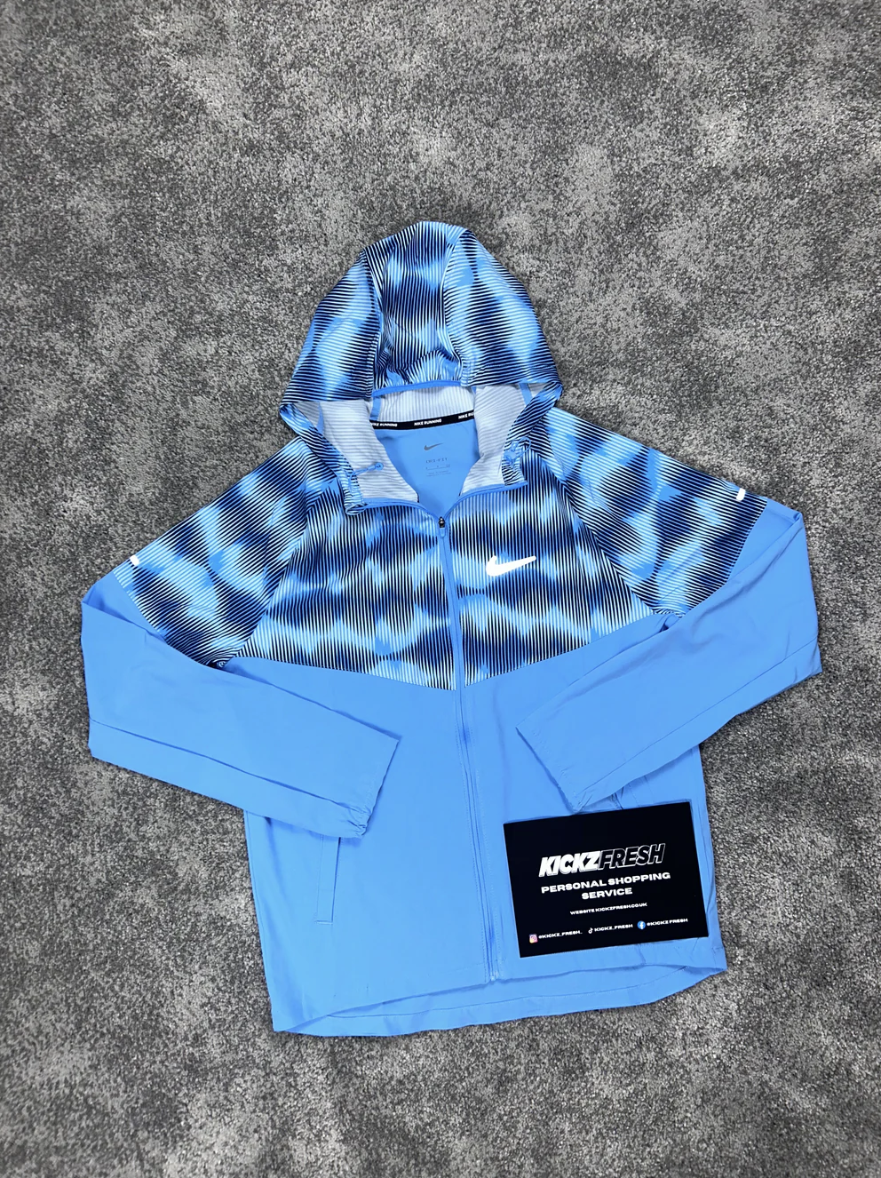 VESTE NIKE WINDRUNNER SOUNDWAVE BLEU UNIVERSITÉ