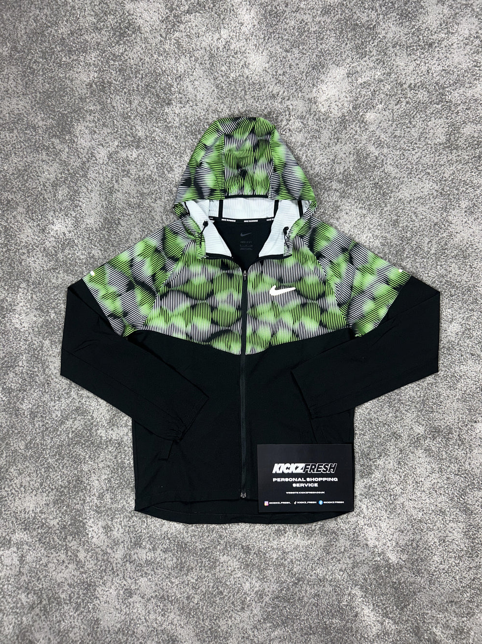VESTE NIKE WINDRUNNER SOUNDWAVE VAPEUR VERT