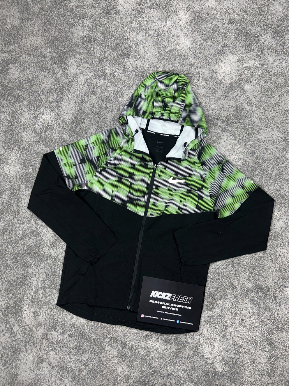 VESTE NIKE WINDRUNNER SOUNDWAVE VAPEUR VERT