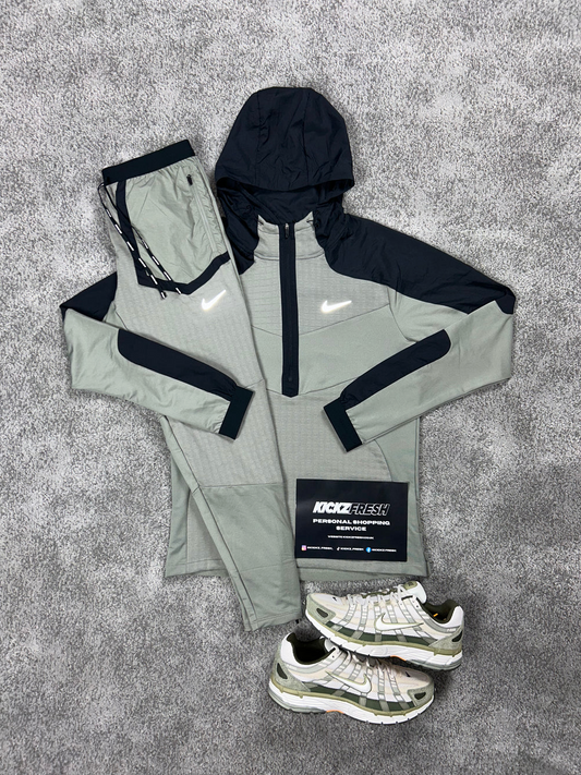 SURVÊTEMENT NIKE PERFORMANCE DEMI-ZIP VERT KAKI CLAIR