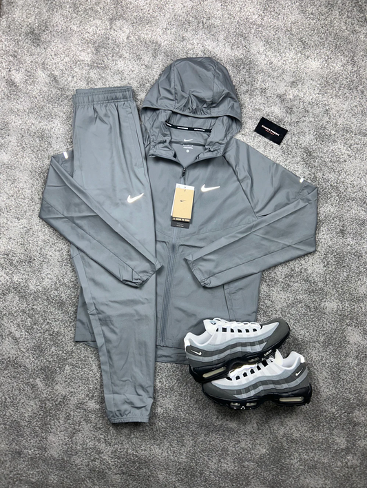 SURVÊTEMENT GRIS NIKE REPEL CHALLENGER
