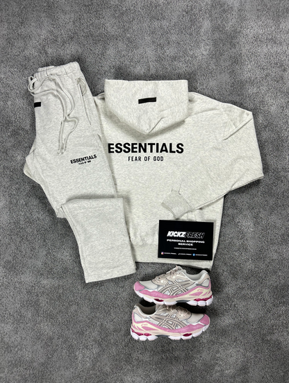 SURVÊTEMENT À JAMBES OUVERTES ESSENTIALS FEAR OF GOD LIGHT AVOAT MEAL