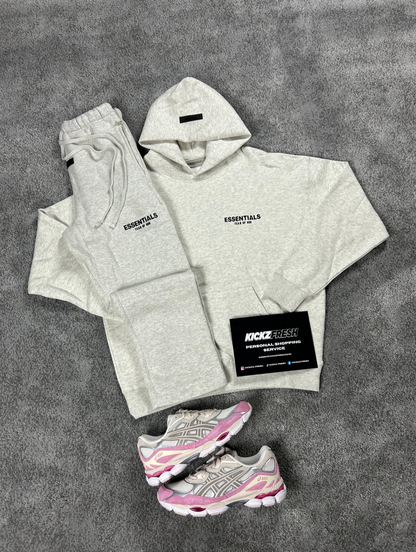 SURVÊTEMENT À JAMBES OUVERTES ESSENTIALS FEAR OF GOD LIGHT AVOAT MEAL