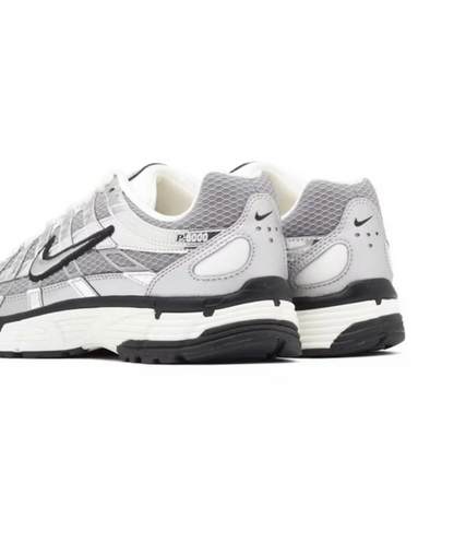 NIKE P-6000 ARGENT MÉTALLIQUE
