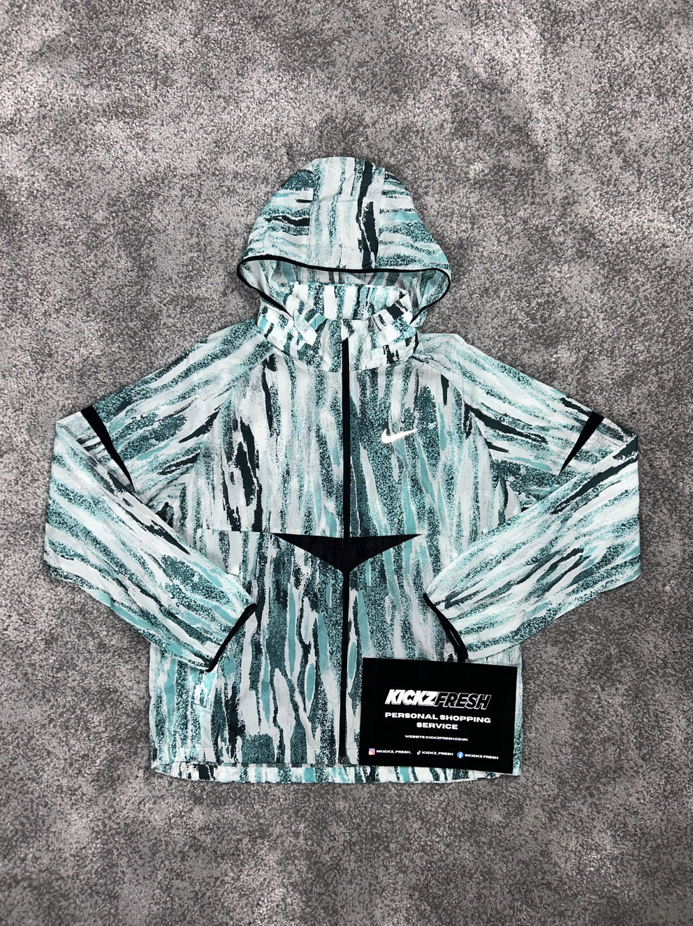 VESTE NIKE WINDRUNNER ZEBRA JADE