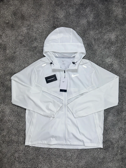 VESTE NIKE WINDRUNNER BLANCHE